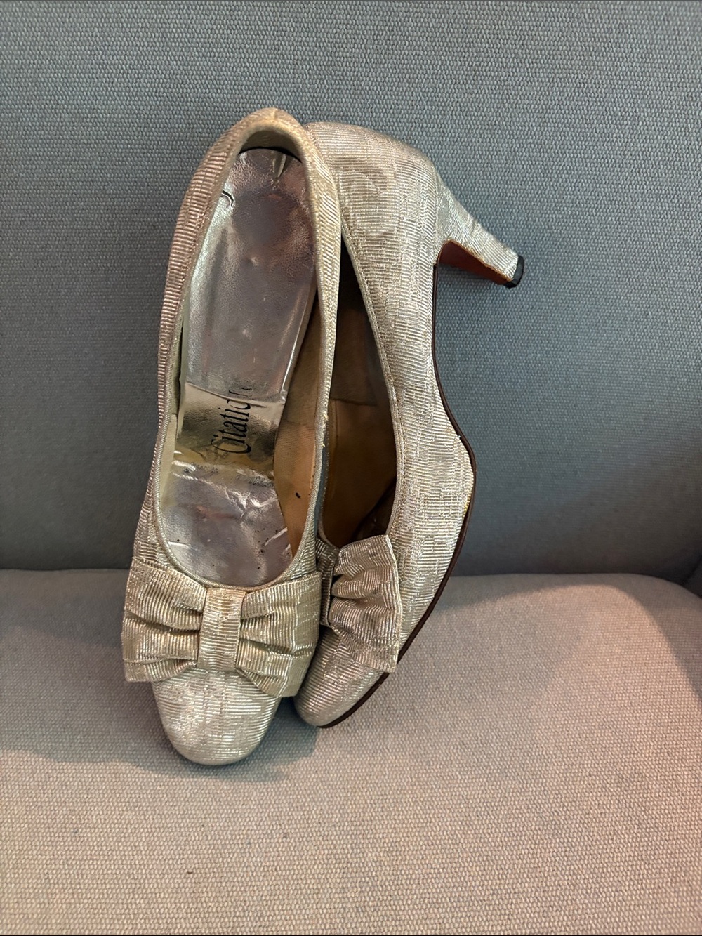 Vintage Metallic Champagne Bow-Front Heels